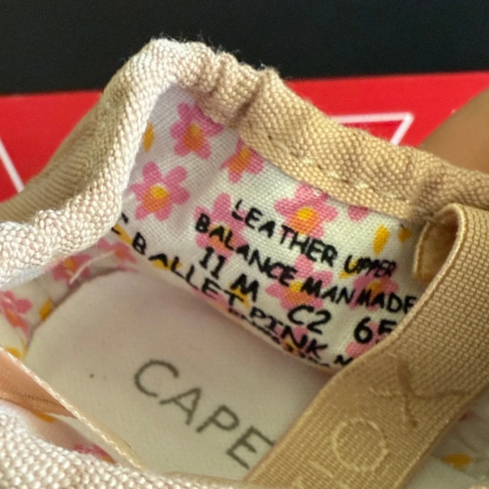 Capezio Ballet Slippers- Daisy in size 11M - Picture 3 of 3